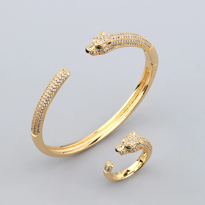 

2023 New Leopard Simple Micro-inset Zircon Green Eye Bracelet Ring Set Men and Women Casual with Personality Accessories