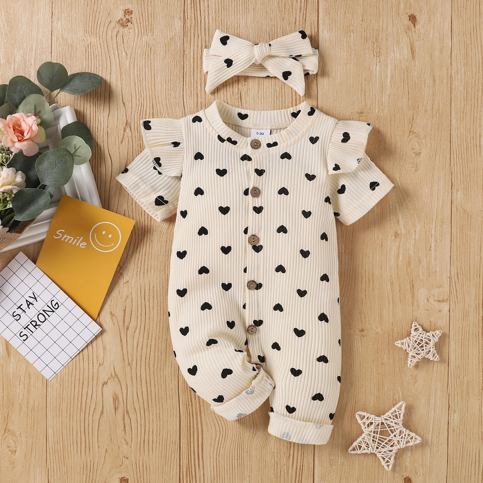 

2022 Baby Girl Summer Short-Sleeved Jumpsuit Love Pattern Pit Strip Clothes Bow Headwear Set