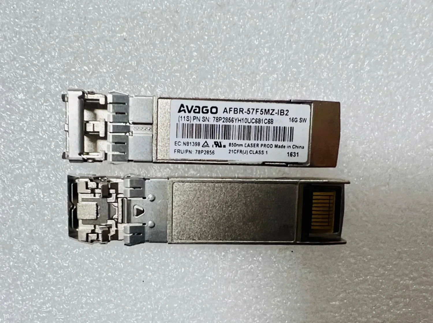 Фото Оптический модуль 16G SFP/AFBR-57F5MZ-IB2 FTLF8529P3BCV-IC FTLF8529P4BCV-IB/78P2856 IB-M 16GB 850NM Оптический сетевой модуль №2