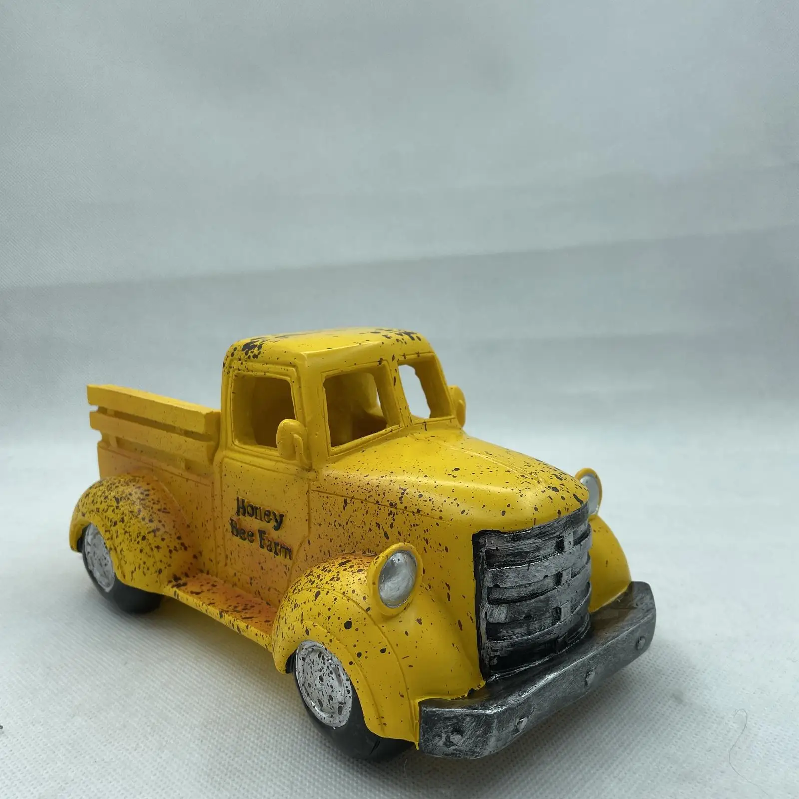 Retro Style Truck Flower Pot Succulent Planter Flowerpot for Flowerbed Lawn