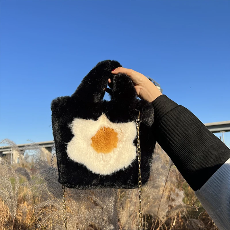 

Новинка Осень-зима 2022 сумка из плюша с изображением яиц и цветов модная трендовая женская сумка-тоут Милая женская сумка-мессенджер на цепо...