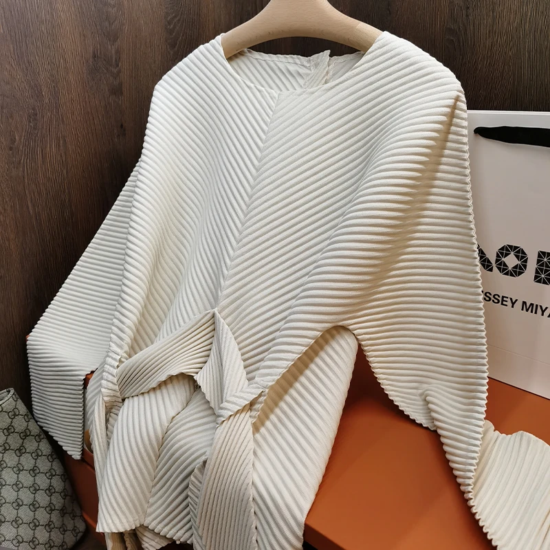 

Miyake Pleated Designer Large Size Loose Women Long Sleeve Top Y2k Casual Women's Tops Shirts & Blouses Aesthetic Clothing