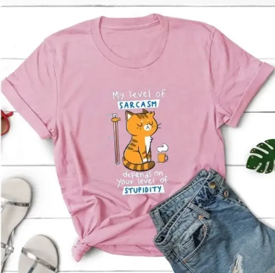 Забавная футболка с котенком мой уровень сарказы молодежность и малыш на