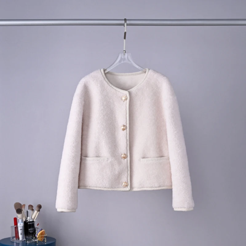 2023 Women Winter Fashion Genuine Wool Fur Jackets Female Short Sheep Shearing Coats Ladies O-neck Real Fur Overcoats R363