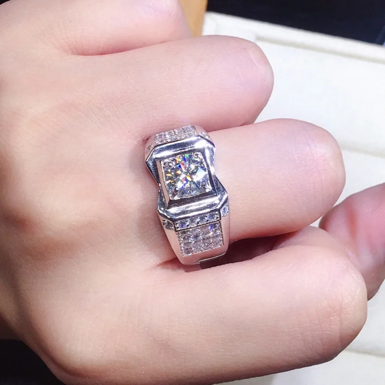 

Высококачественное роскошное Открытое кольцо из восьми сердец и стрел с имитацией алмазного Mosan PT950