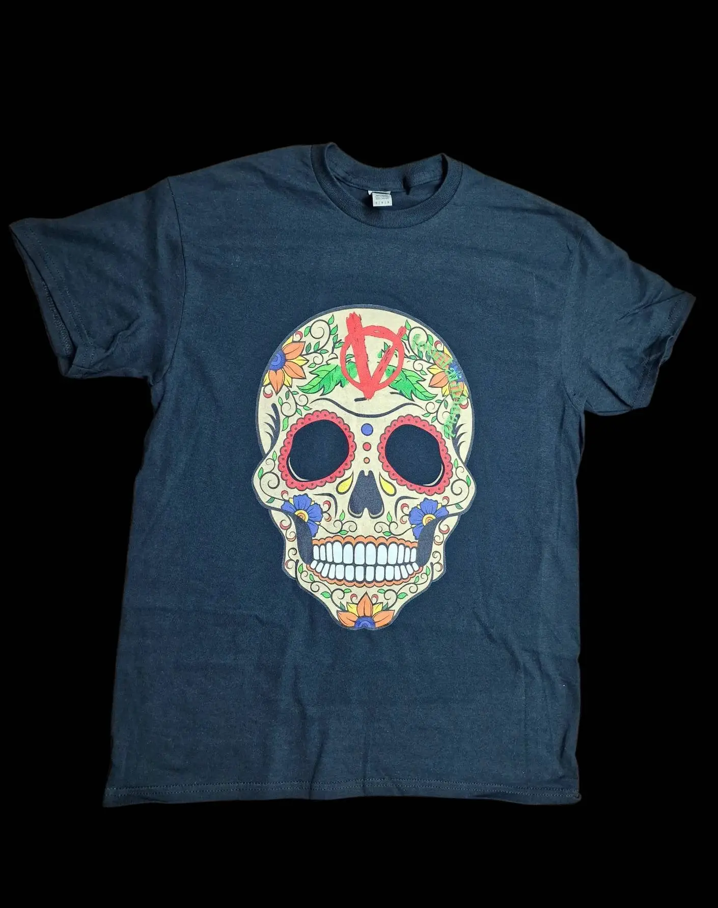 Футболка VEGAN с конфеты и черепом