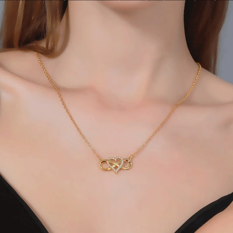 

New fashion women's temperament wild heart-shaped lucky 8 diamond Love Pendant Necklace inlaid with zircon chain