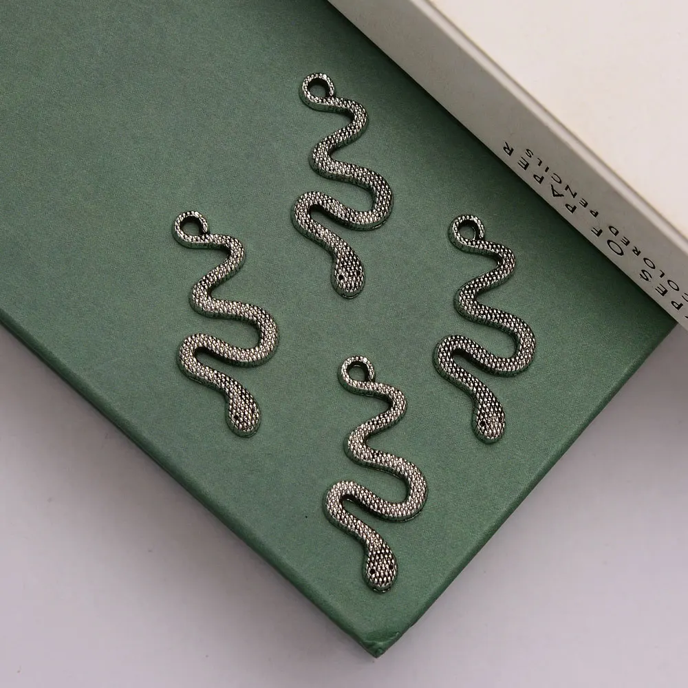 

30pcs/lot--14x31mm Antique Silver Plated Snake Charms Pendants For Jewelry Making Findings Supplies Diy Keychain Accessories