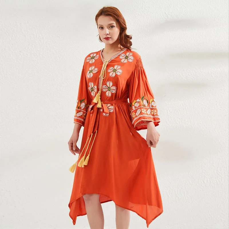 

Ethnic Style Retro Dress Holiday Embroidery Flare Sleeve Long Dress Bohemian Loose Fit Dress for Women 2023 Streetwear Vestido