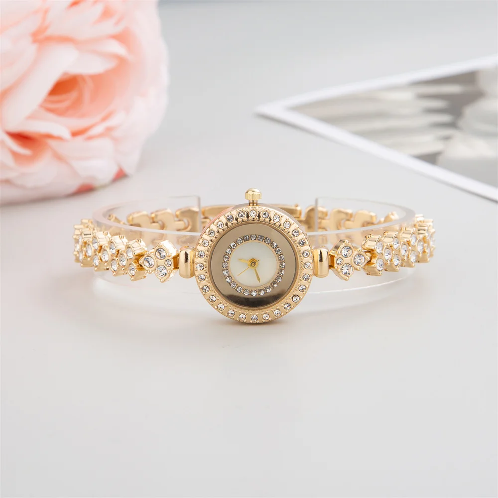 2023 New Cute Fashion Bracelet Watches for Women Diamond Crystal Quartz wristwatches for Ladies Womans Watch Free Shipping