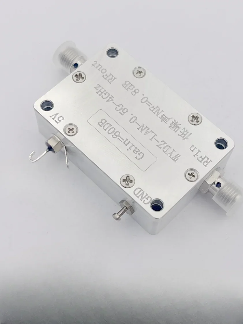 Усилитель GPS Beidou GLNSS с низким уровнем шума 0 5-4 ГГц 60 дБ