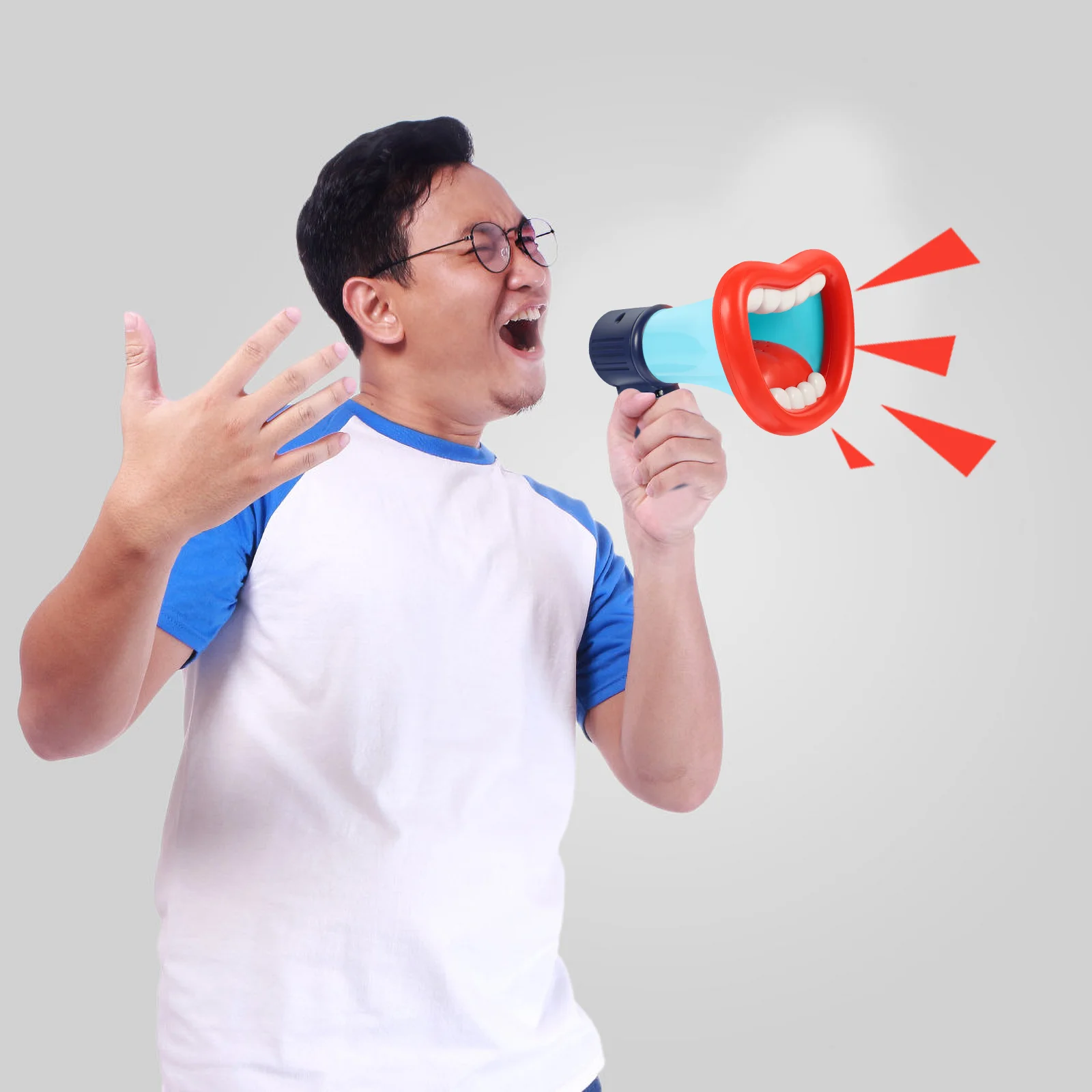 Микрофон мини-динамик меняющий голос громкоговоритель игрушка детский мегафон