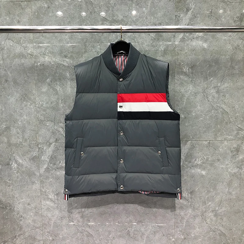 

Lightweight THOM Men's Packable Water-Resistant Puffer Vest Fashion Brand Mens Clothing Matte Nylon Stripe Casual TB Jacket