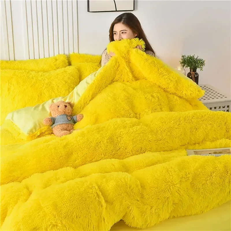 Утолщенная норковая бархатная кровать комплект из четырех предметов простыня с