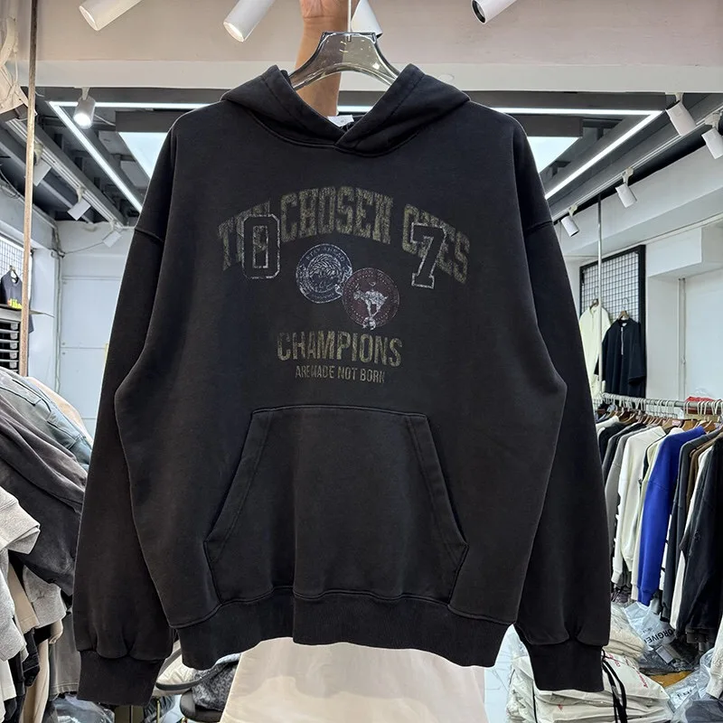 Толстовка свободного покроя