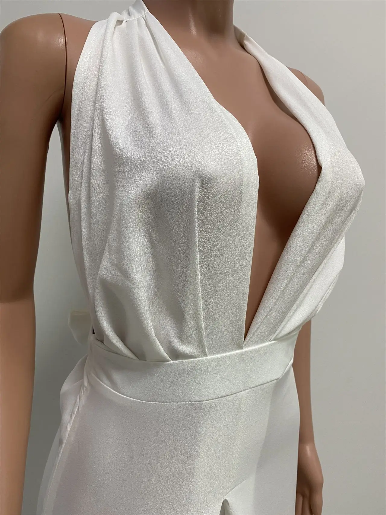 Новое поступление 2022 Модные Дизайнерские однотонные комбинезоны Felyn с лямкой на