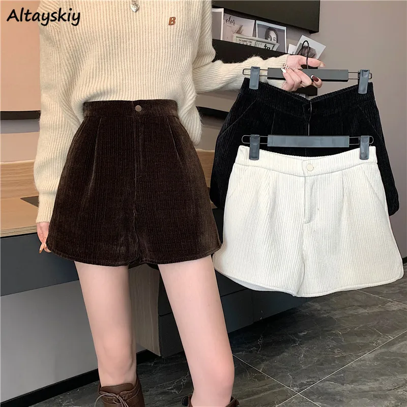 

Corduroy Shorts Women Warm Retro Solid Button Fly Wide Leg Casual Short Mujer Elegant All-match Ulzzang High Waist Loose Trouser