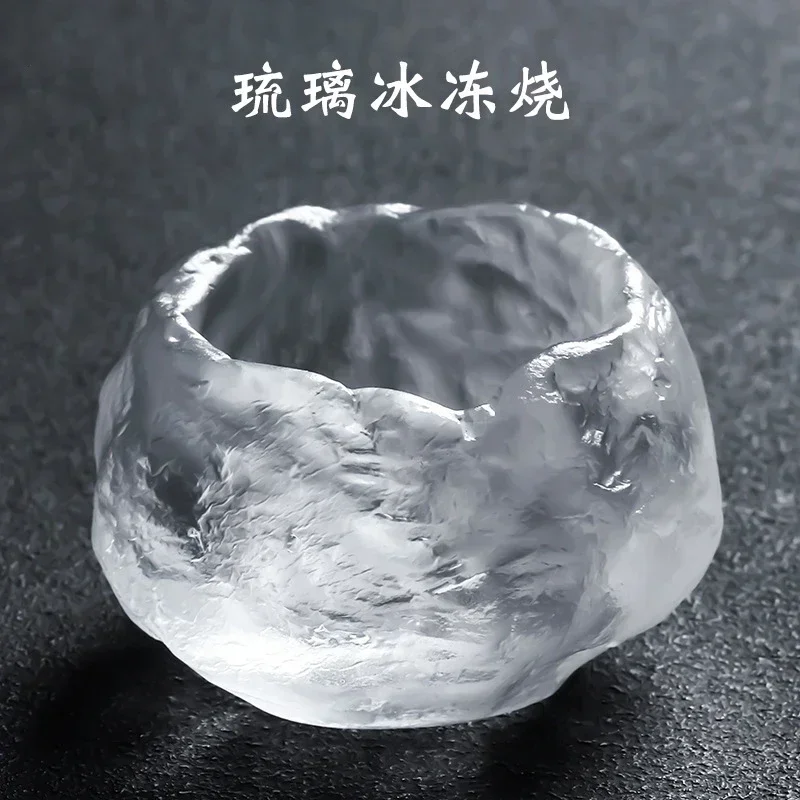 Белые стеклянные чашки OIMG