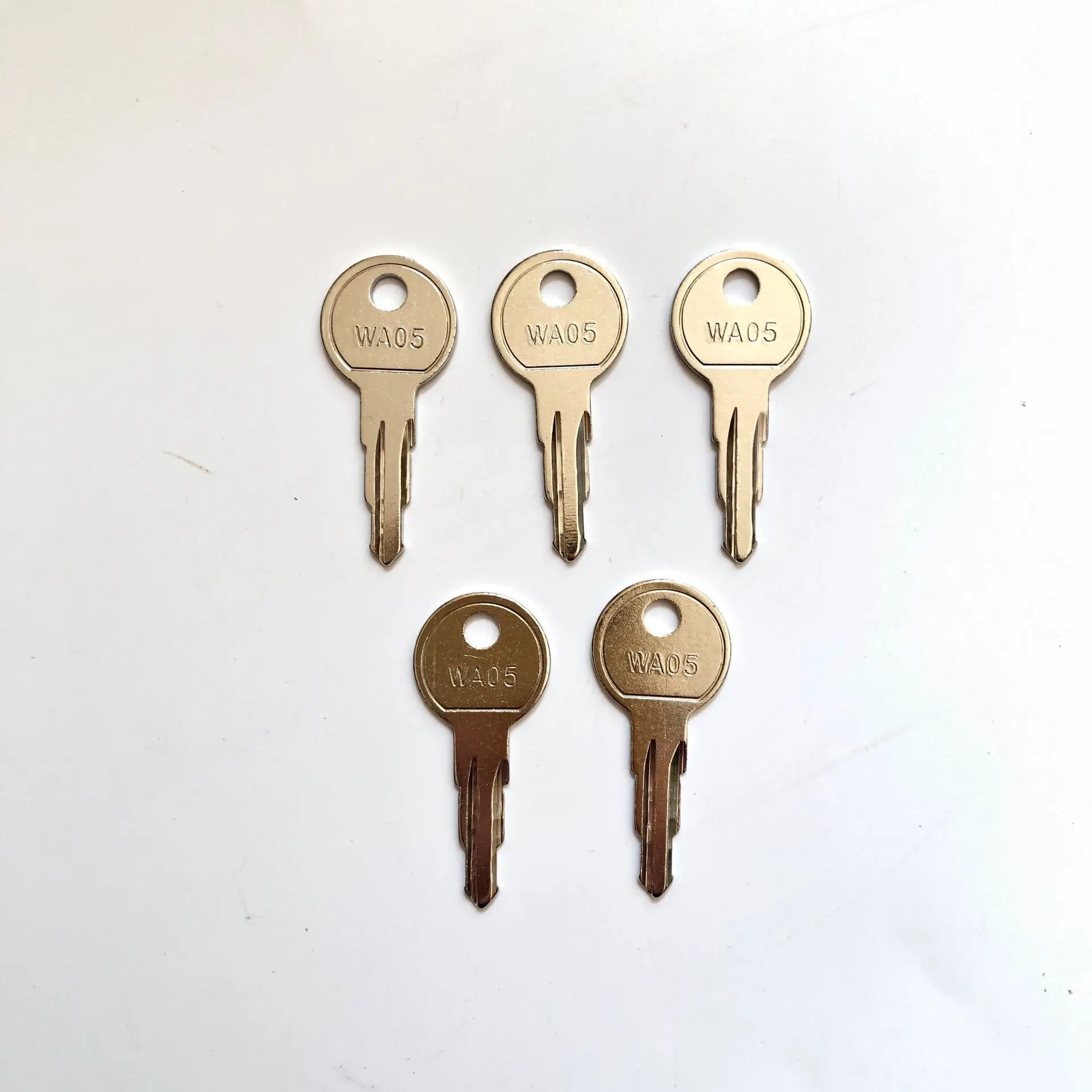 (5) Ключи запуска зажигания WA05 совместимые с оборудованием Terex