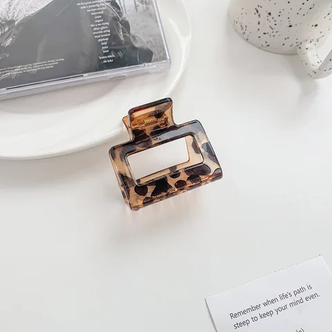 Леопардовый зажим для волос из ацетата