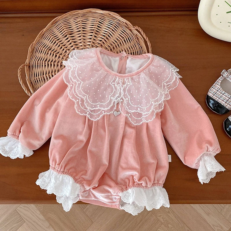 

Newborn Baby Girls Bodysuits Gold Velvet Cotton Long Sleeved Stitching Infant Baby Girls Jumpsuit Autumn Spring Children Clothes