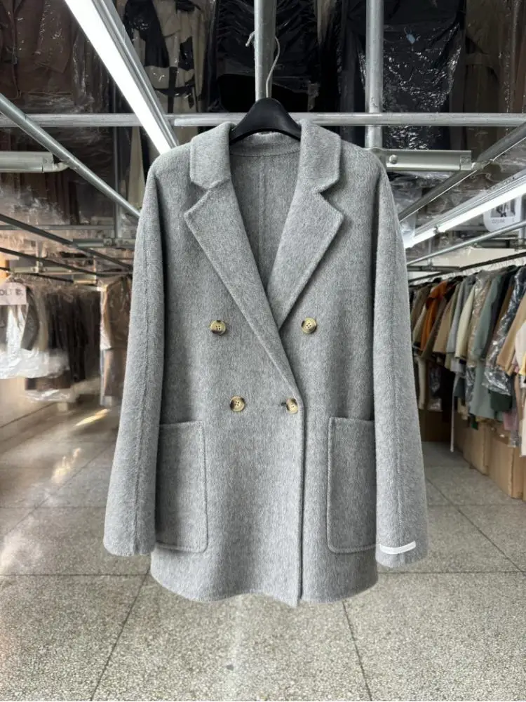Женская короткая шерстяная куртка офисные двубортные свободные пальто в