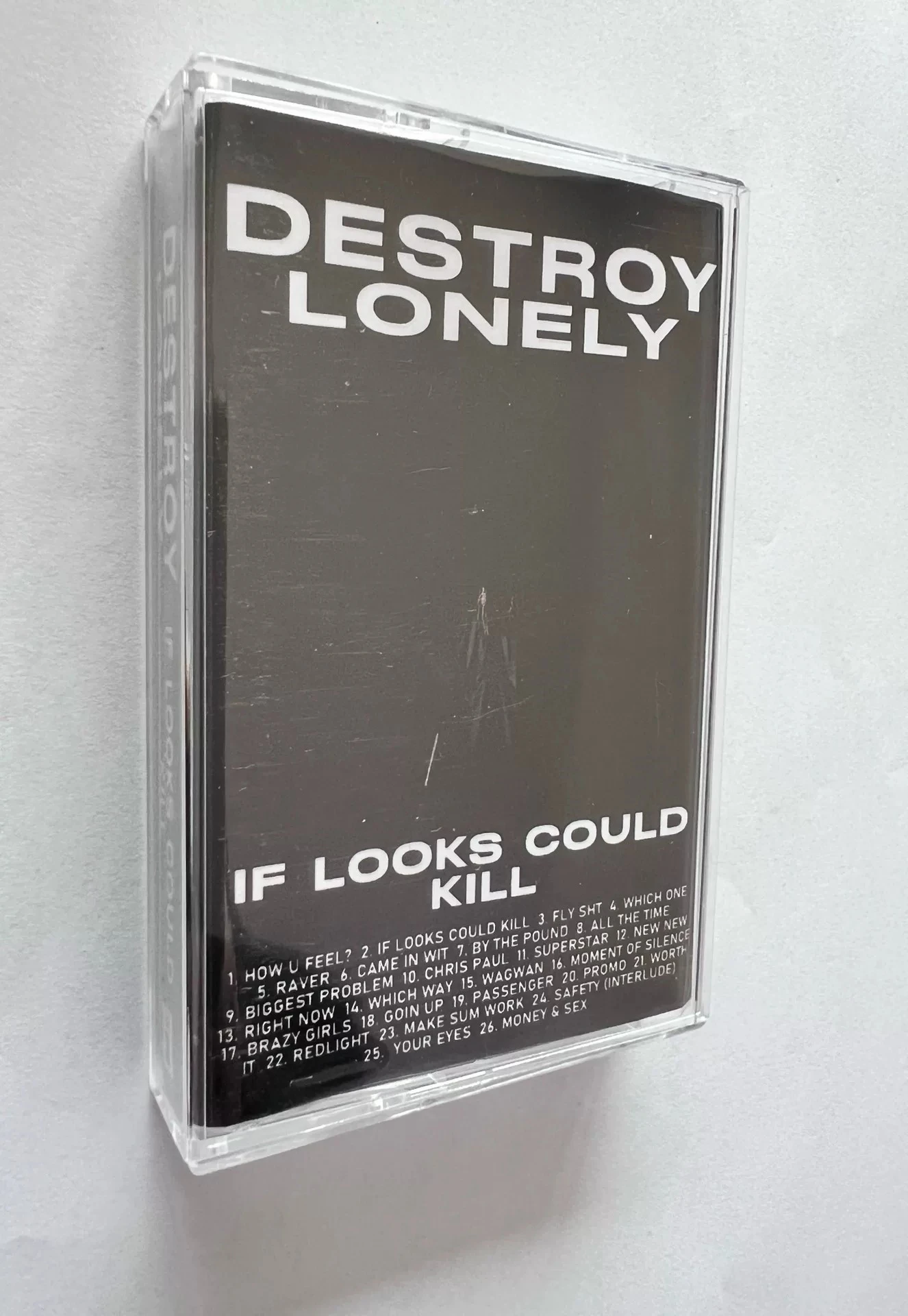 Фото Музыкальная кассета Hip Hop Destroy Lonely, альбом If Looks Could Kill, кассеты How U Feel, косплей-кассеты, Walkman, автомобильный рекордер, саундтреки, бокс-сет №1