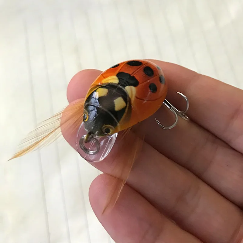 1Pc 3.8cm 4.1g Artificial Ladybug Fishing Bait Cicada Beetle Insect Wobblers Fishing Lures Topwater For Bass Carp Fishing Tackle