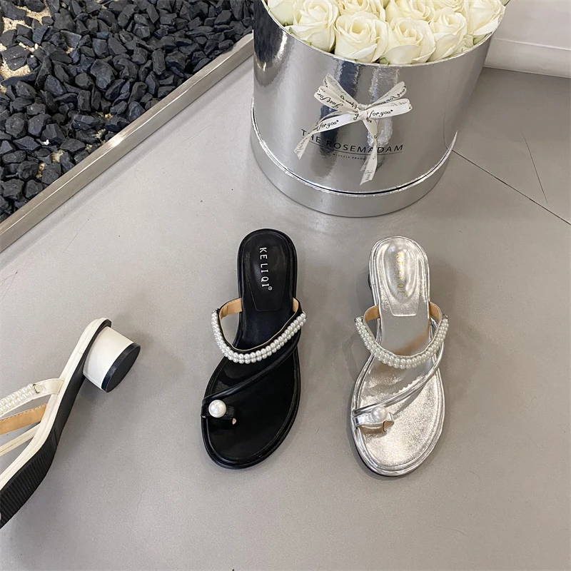 

Шлепанцы из ПУ кожи, мягкая резиновая обувь, низкий каблук, дизайнерские, серебристые, сланцы, комфортные, повседневные R