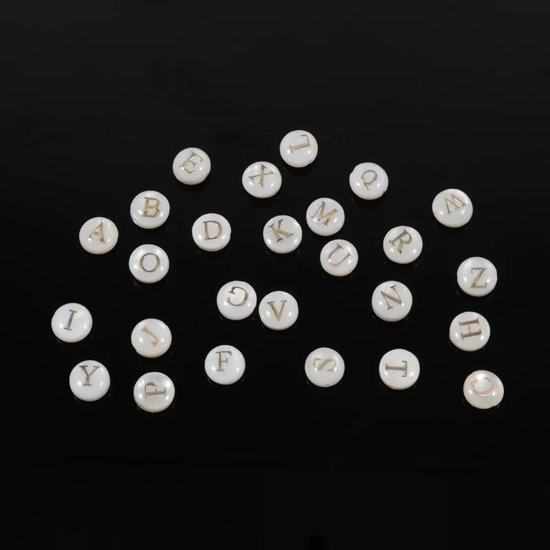 Женский браслет ручной работы с 26 буквами