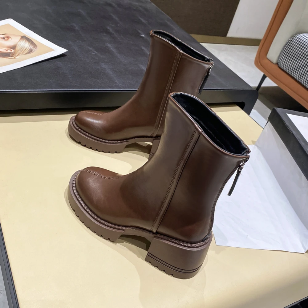 

Коричневые ботинки Doc Martens, полусапожки, женские летние ботильоны на платформе и высоком каблуке, тонкие ботинки, сезон весна-осень, однотонные ботинки