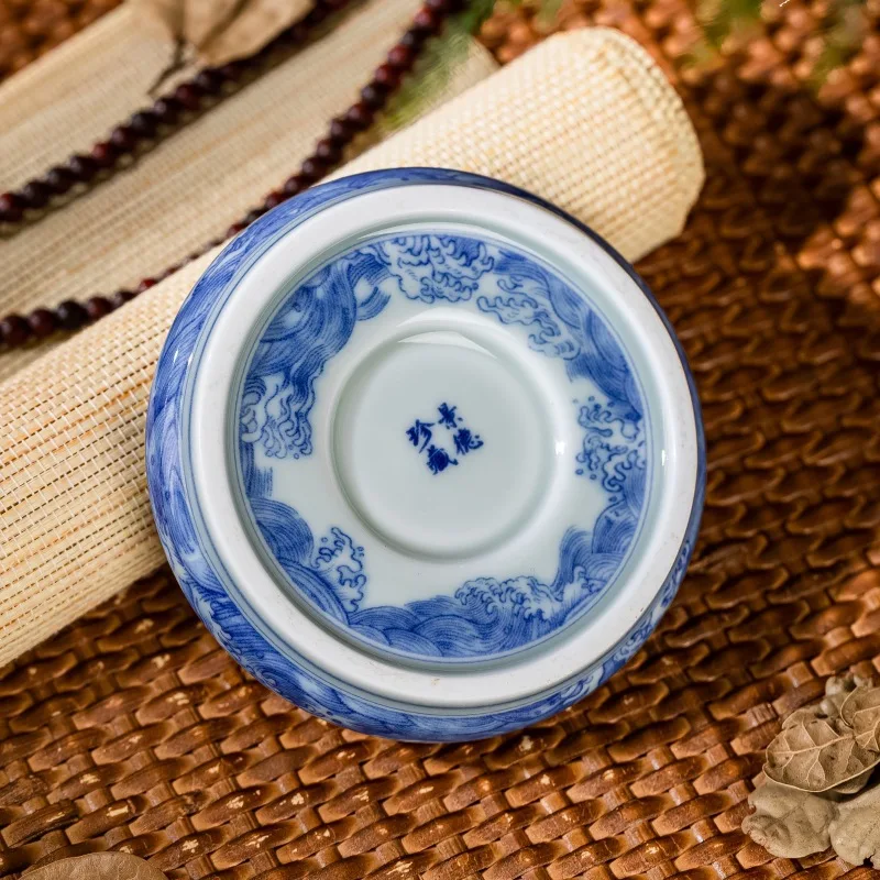 Цзиндэчжэнь Qitang античная грязь синий и белый морской журавль подставка