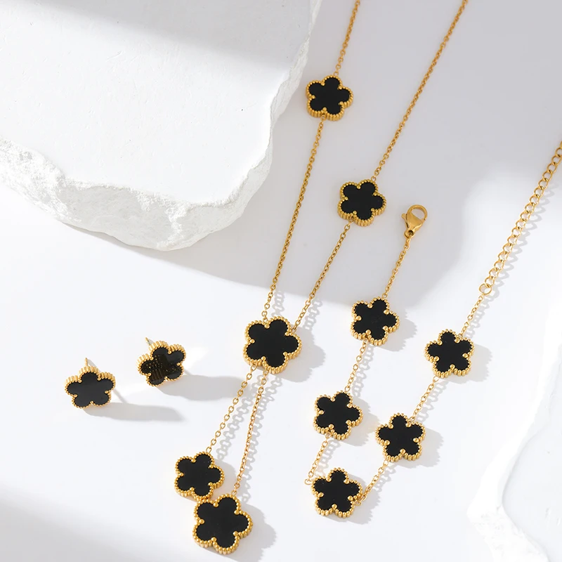 Набор женских ювелирных изделий GANEMLY