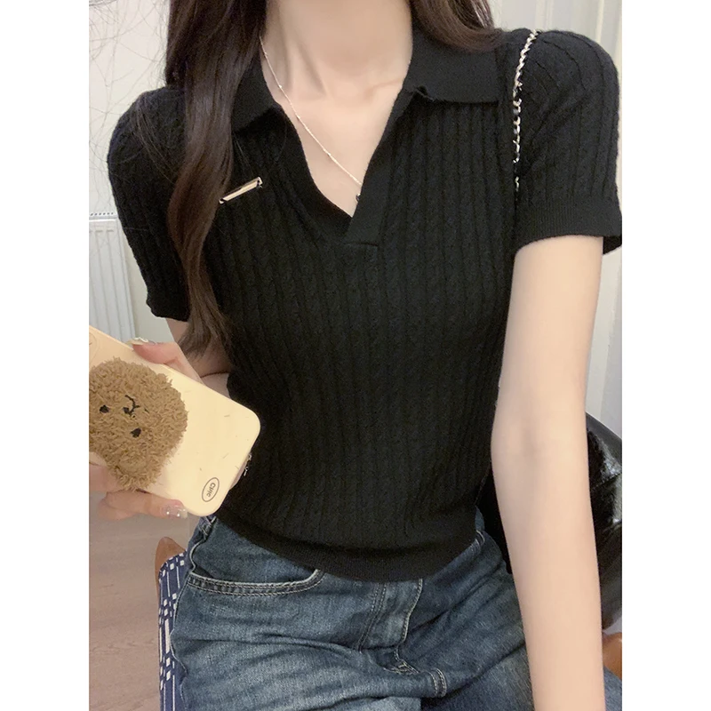 Женская трикотажная футболка с коротким рукавом и воротником-поло