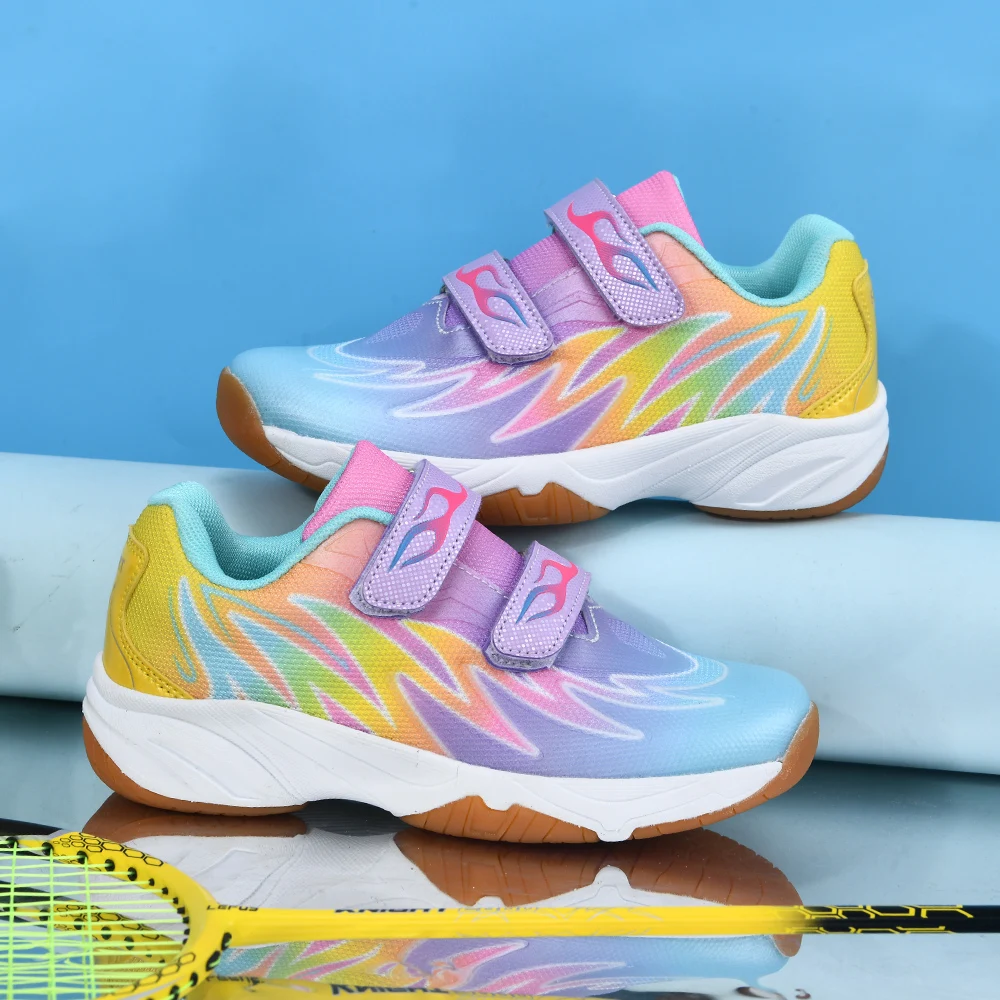 Новинка 2024 Детская теннисная обувь удобная и дышащая для тренировок по теннису