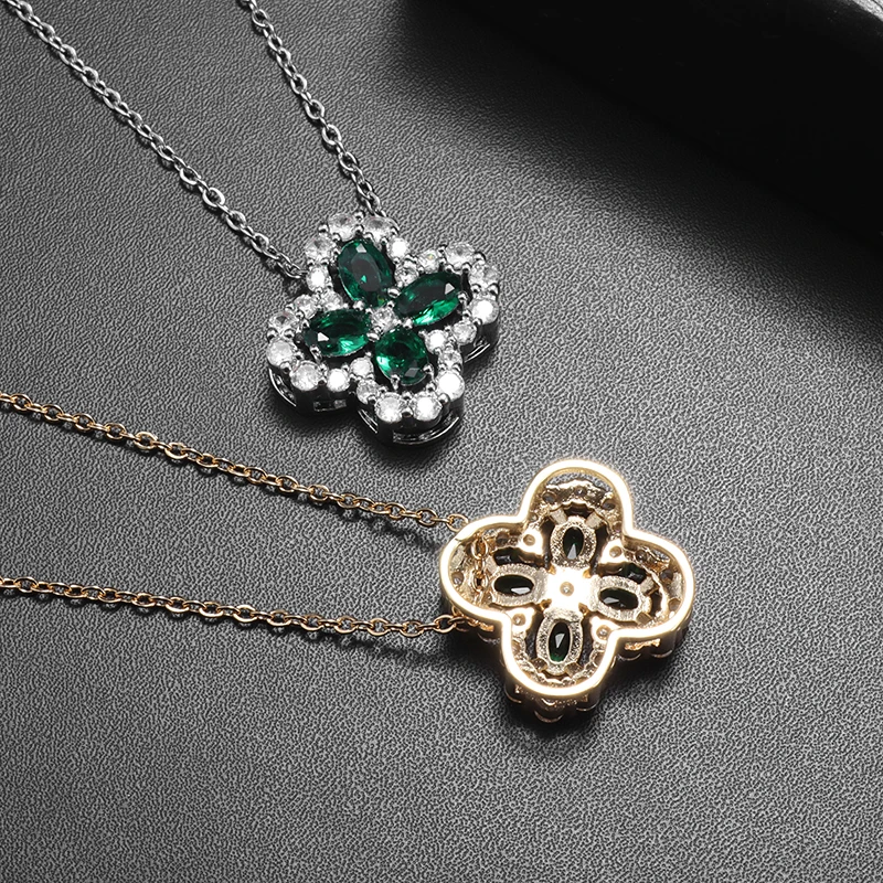 

Fashion Creative Exquisite Clover Pendant Necklace Women's Elegant Luxury Necklace Banquet Clothing Accessories Memorial Gift