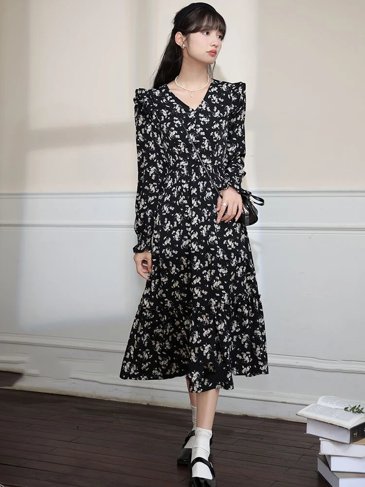 

2023 New Spring Summer V-Neck Women's Casual Chiffon Floral Print Dress Long Sleeve High Waist A-Line Dress
