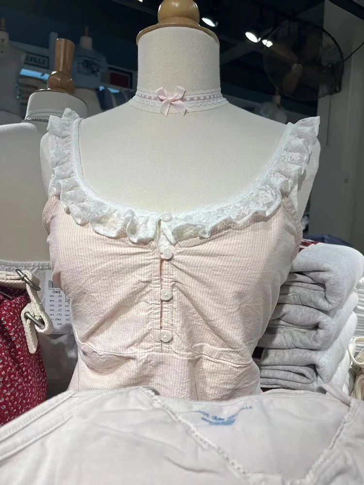 Майка женская в розовую полоску хлопок кружевная отделка v-образный вырез без