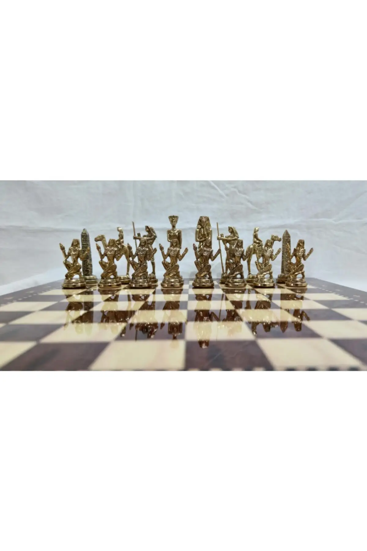 Роскошный набор шахматных фигур из металлического литья 35x35 см египетские