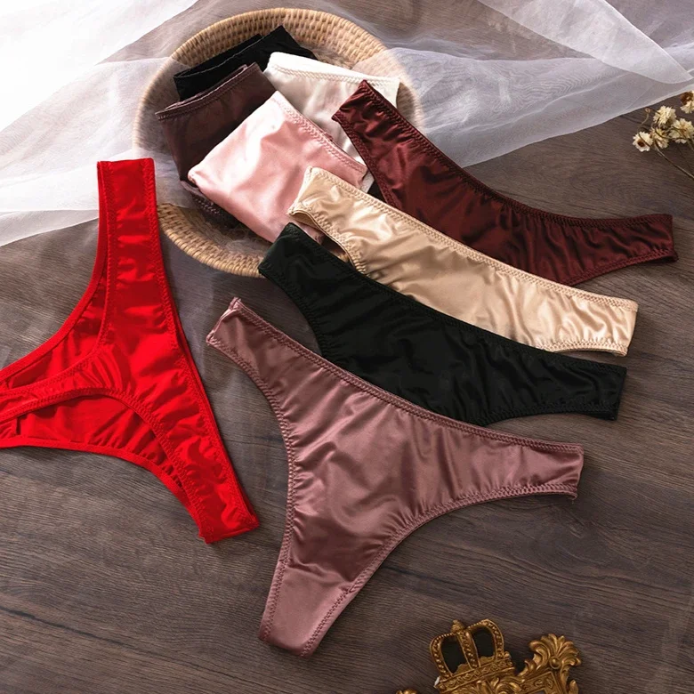 Бесшовные дышащие женские трусики из вискозы для занятий йогой 3 шт.