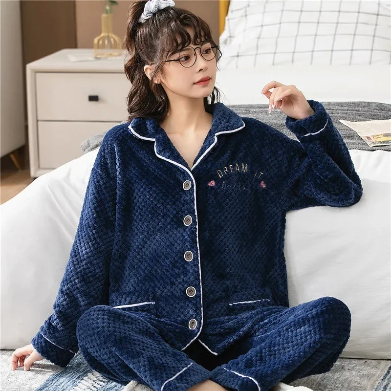 Autumn Women Pajamas Sets Winter Warm Flannel Women Pyjamas Sets Thick Long Sleeve Cartoon Sleepwear Pajamas Set