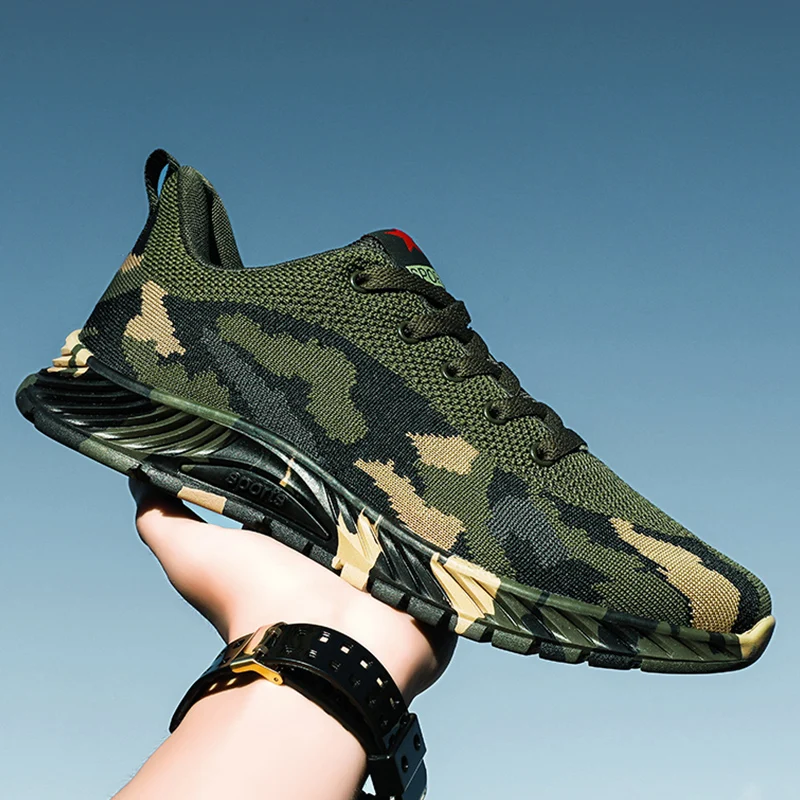 

Breathable Men Casual Sneakers Outdoor Non-slip Male Sneakers Summer Men Vulcanized Shoes Walking Trekking Shoes Casual Shoes