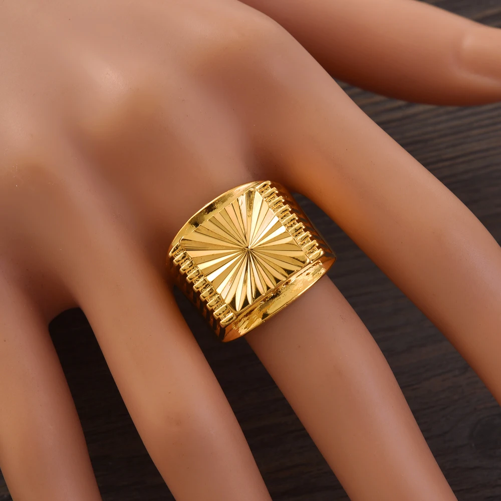 

Nicely Classic Women Mid-East Dubai Arab Wedding Jewelry Gift Ethnic 24K Gold Plated Big Yarn-cuttingFingger Ring