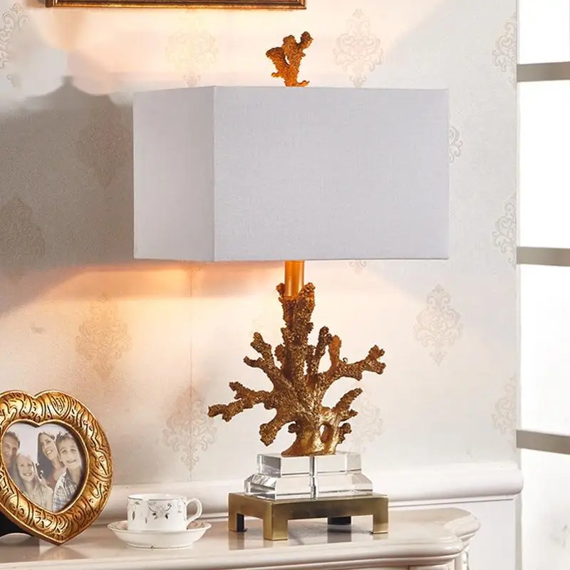 Креативная настольная лампа из кораллового хрусталя прикроватная для спальни