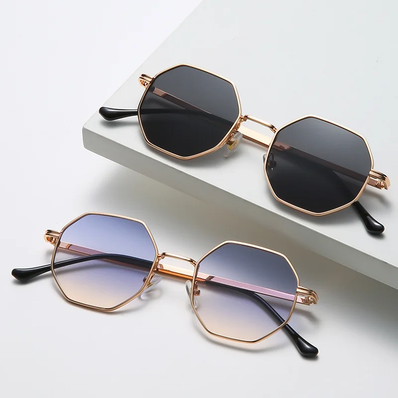 

2023 Retro Square Sunglasses for Men/Women Fashion Small Frame Polygon Sun Glasses Vintage Metal Outdoor Driving Eyewear