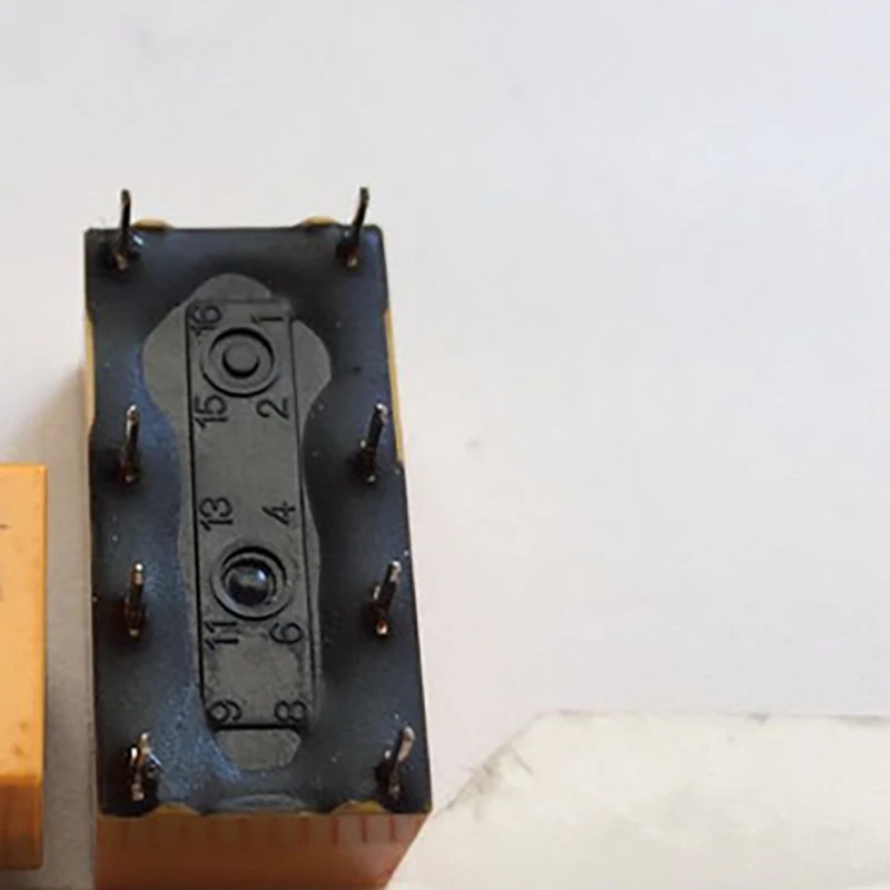 

New 10Pcs/Lot DS2Y-S-DC12v AGY2323 12VDC 8 Relay