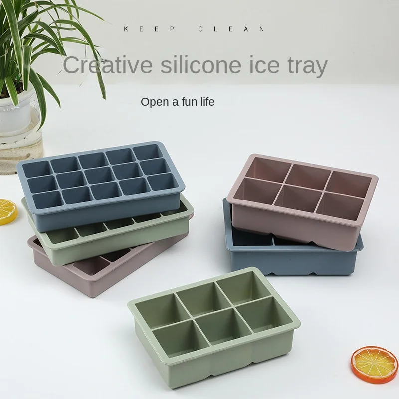 

Silicone Ice Cube Mold 3 Color Big Grid Ice Cube Maker Flexible Silicone Ice Cube Tray with Lid Kitchen Gadgets and Accessories