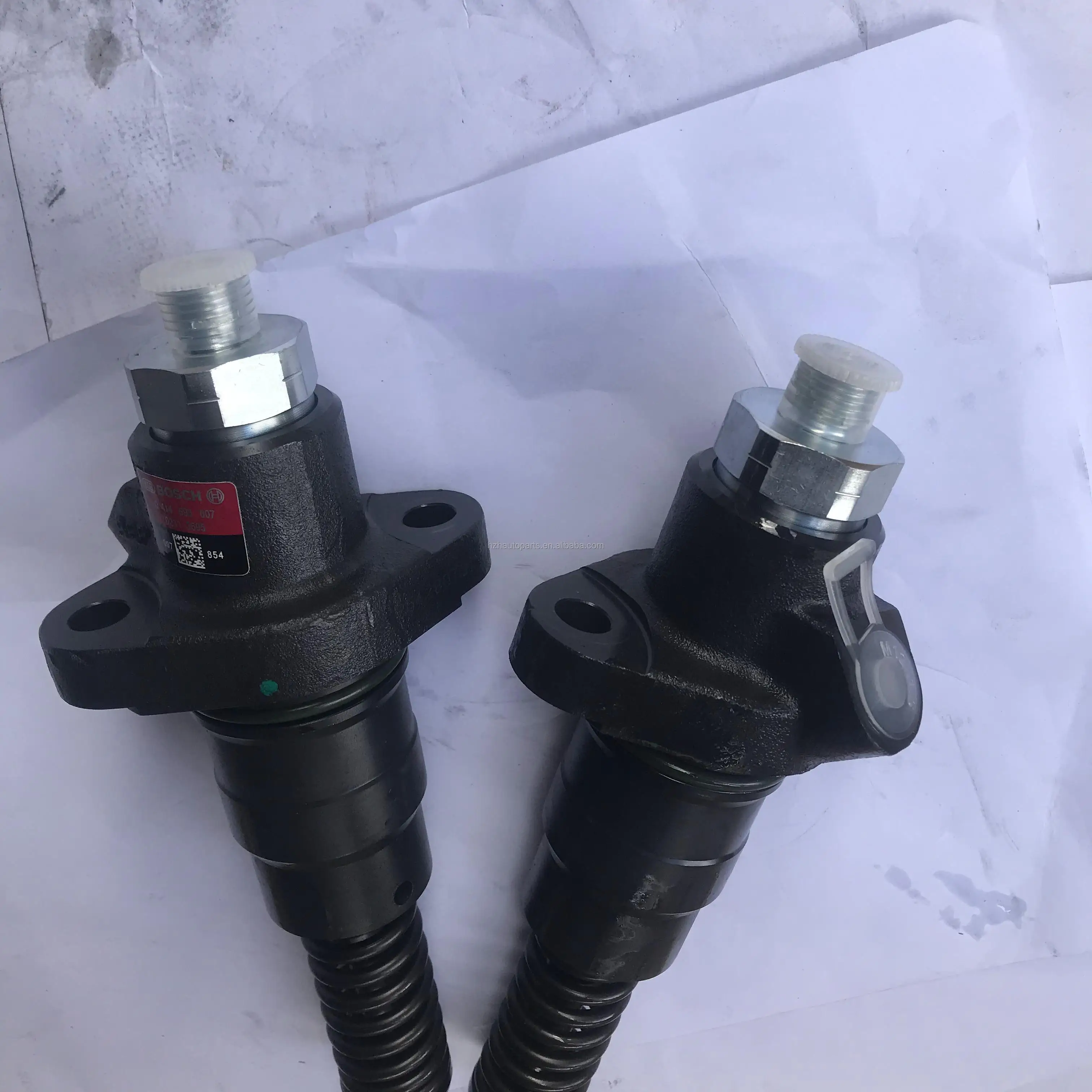 Детали для экскаватора Deutz топливный насос TCD2012 детали двигателя 02113695 D6E D6D