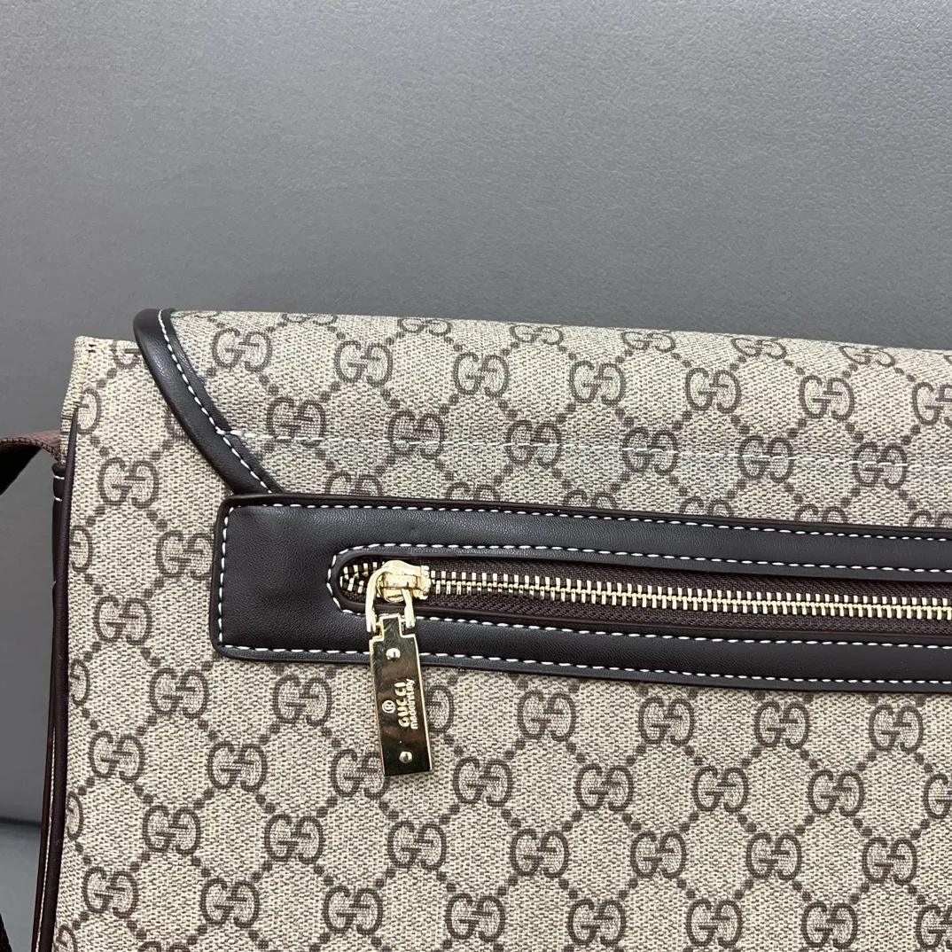 Стиль Gucci. Мужская сумка импортный оригинал отличное качество. оригинальная