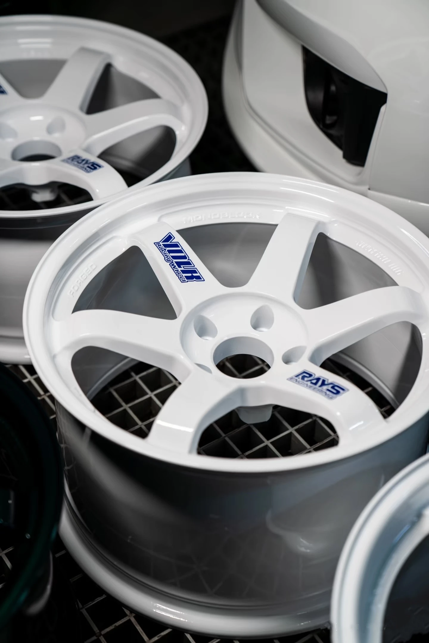 Фото Кованые диски HC 1:1 TE37 SL 17-19 дюймов 5x114.3 с индивидуальной накаткой, цвет Racing Green / Chrome, для Civic, WRX, BRZ, 86 №2